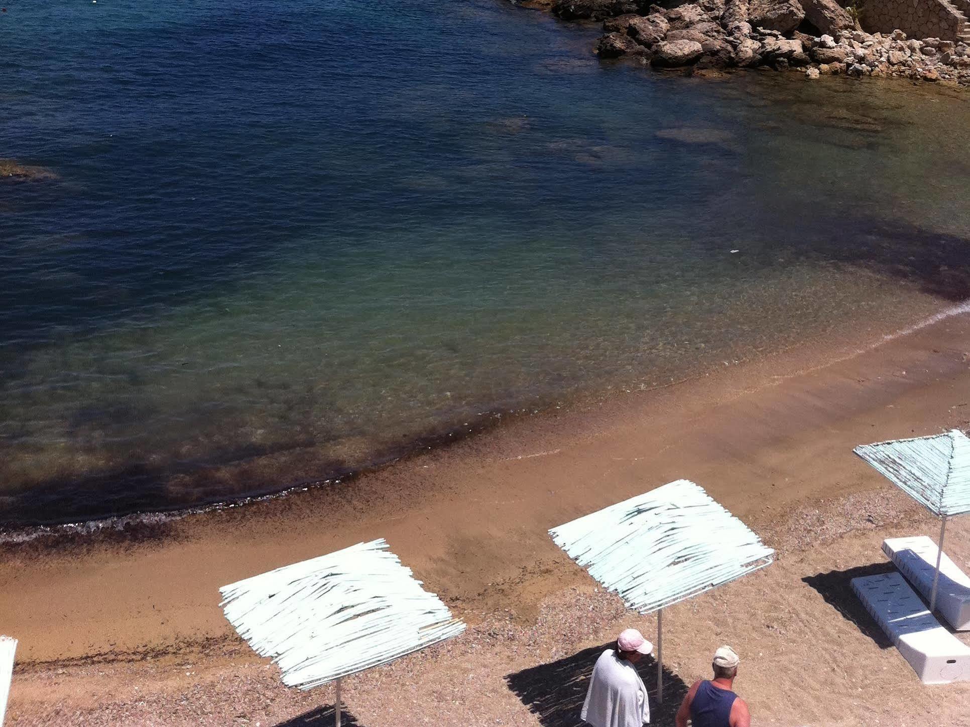 Sempati Hotel Lapithos  Eksteriør billede